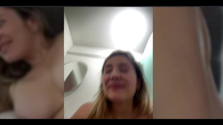 Isabella Tarek: Lồn Cho Thấy Cam Trực Tiếp