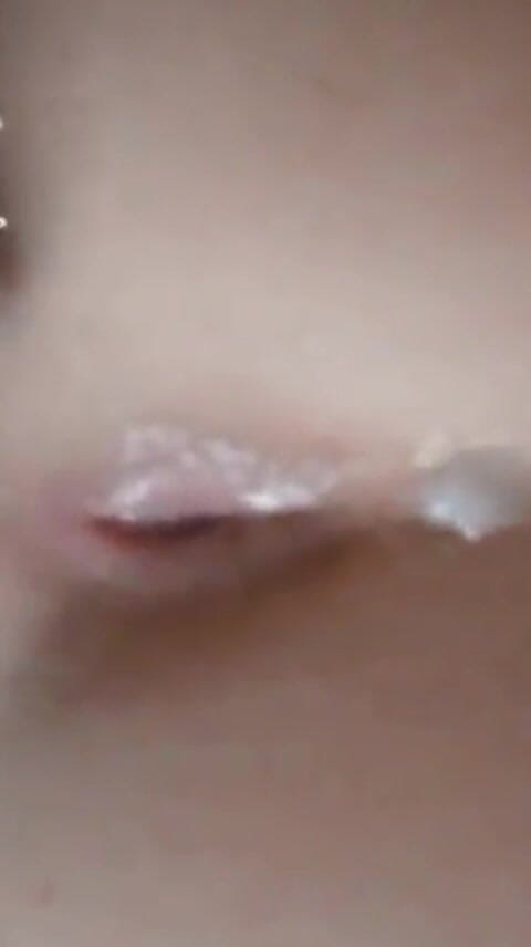 The Substance: Tắm nước nóng! Của 2 Latinos tò mò kết thúc trong...