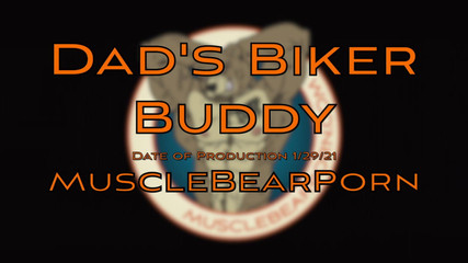 Muscle Bear Porn: Amico motociclista del patrigno