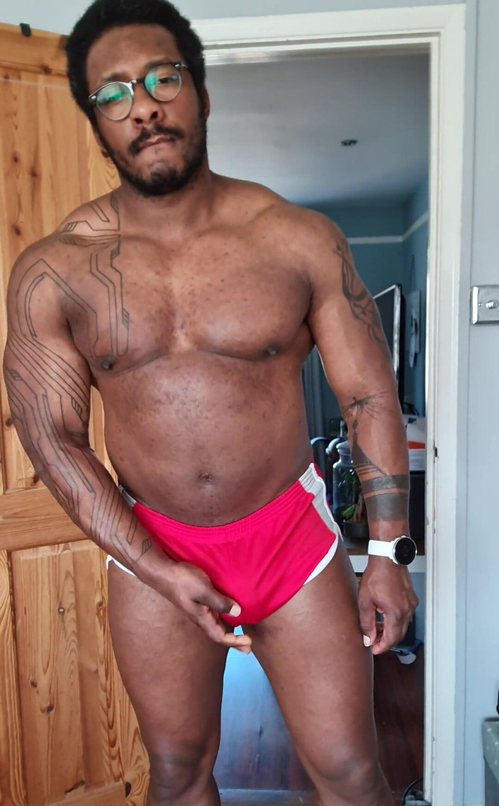 Amadeus: Red Shorts Big