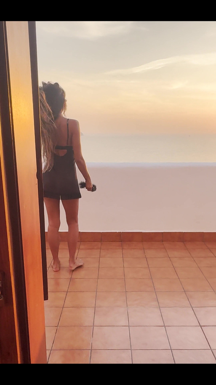 DaringKiara: Do You Want to See What I Got on My...