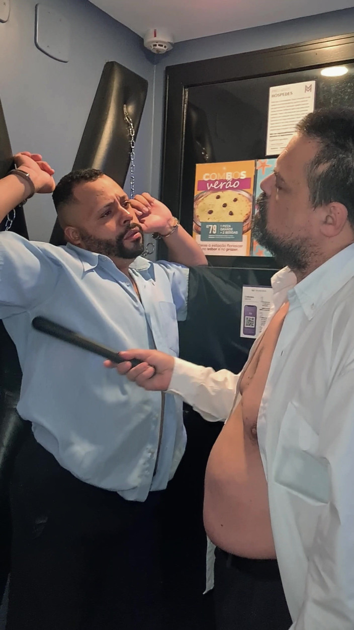 Punchbagplz: Pihak Berkuasa Songsang - Pecahan Alpha yang dicuri