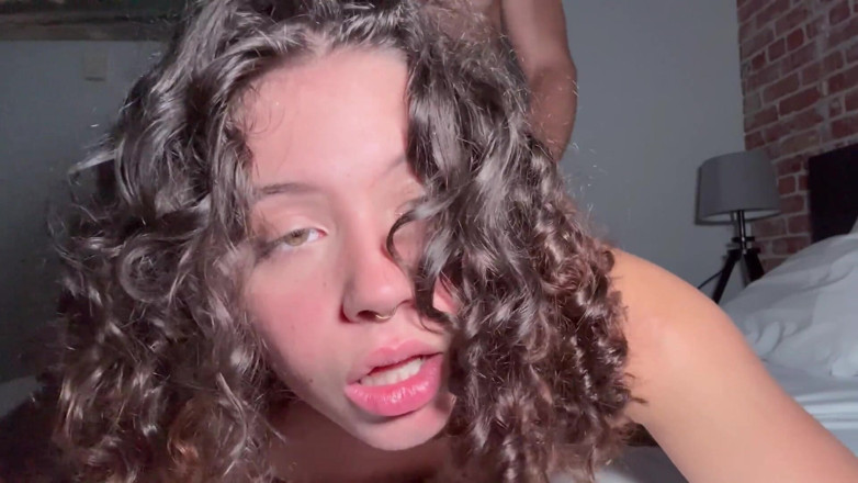 Gattouz0: Curly Hair with a Big Booty Got a Nice Facial...