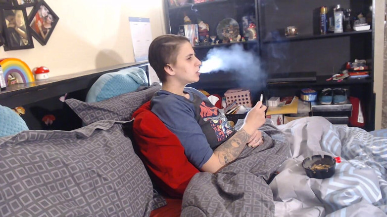 Abby Anna: Ignored while I smoke