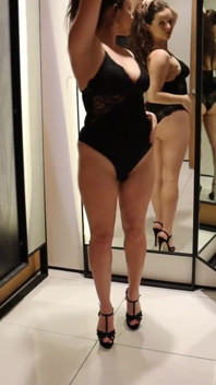 MILF Goes Lingerie Shopping
