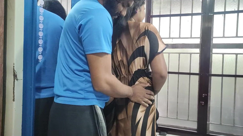 Vaigavarun45: Indiano malayali casal nighty duro foda no quarto