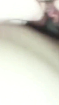 Het spreiden van mijn lange schaamlippen grote zwarte lul diep poesje beukend in schreeuwende orgasmes