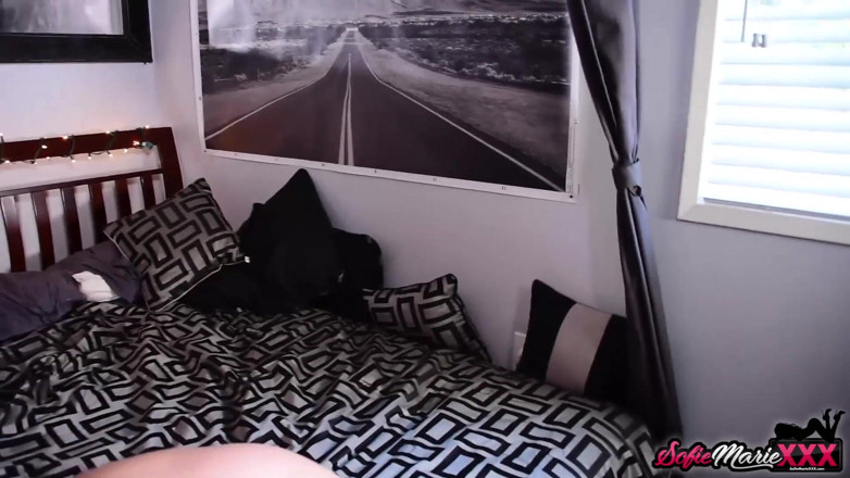 Sofie Marie: Seductive cougar Sofie Marie creampied while riding BBC