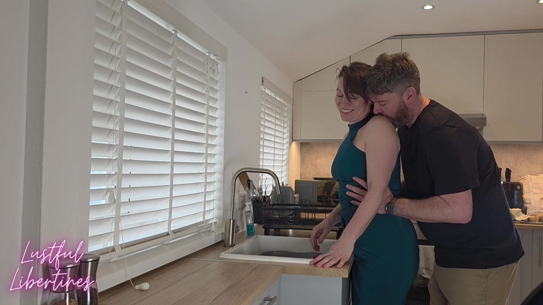 Lustful Libertines: Creampie My Hairy Mature Stepmom. Cheating MILFs Are Irresistible
