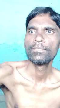 Rajesh Playboy 993 Dvě chcaní v nádobě zlaté sprše výprask zadek nahý