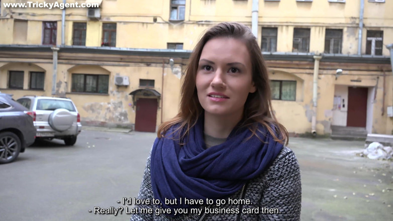 Tricky Agent: Sexy recruta pornô