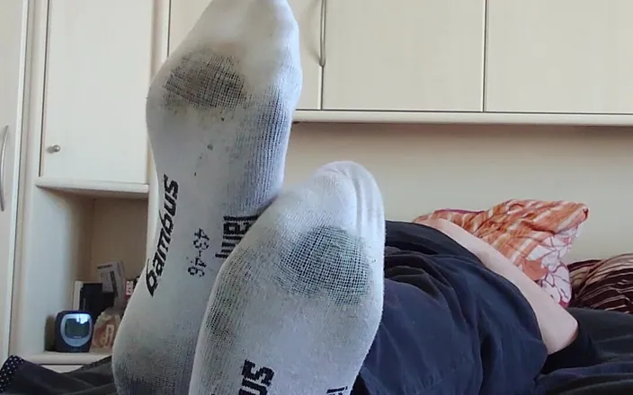 Carmen_Nylonjunge: My White Sneakers Socks
