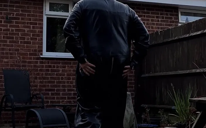 Leatherman63: Leather Jumpsuit in the Morning
