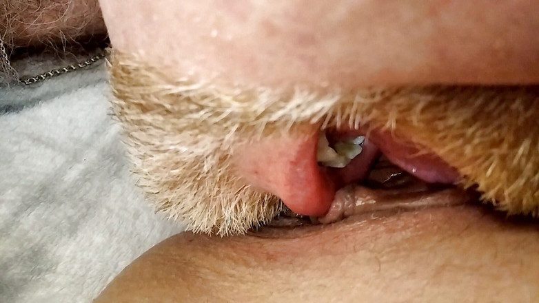 AimeeParadise: Mr. 보지 핥고 핫한 클로즈업 섹스!