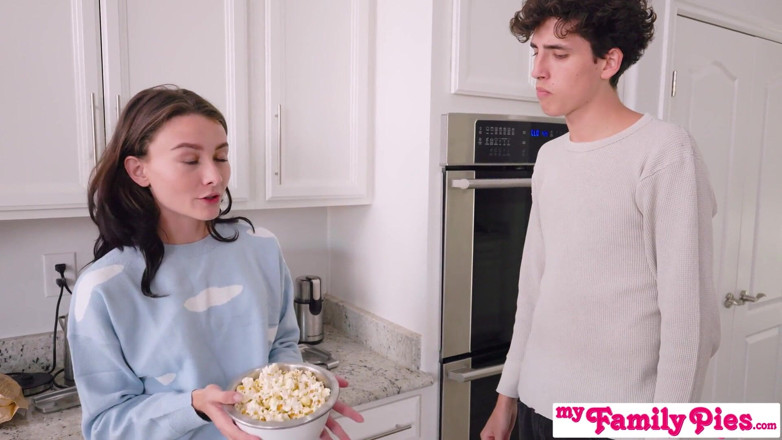 My family pies: Stepsis Loves to Share - S30:e4