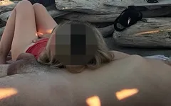 Amcık teşhiri - yabancı üvey babamı p... Bir plaj ve sikini sıvazladı - misscreamy