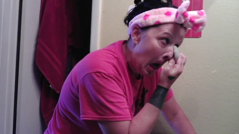 Abby Anna: Facial scrubbing washing secret