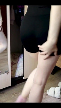 Bradavky třesoucí se orgasmus po sexy cvičení