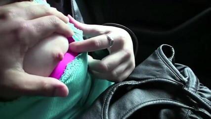 Kinky Angels: Incrível gata sabe o caminho ao redor do pau