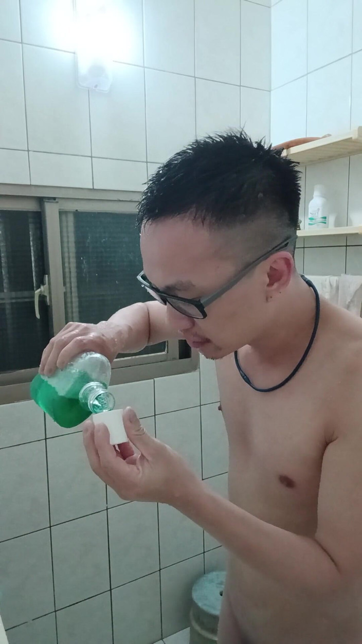 Gaysian fun: バスルームシャワー