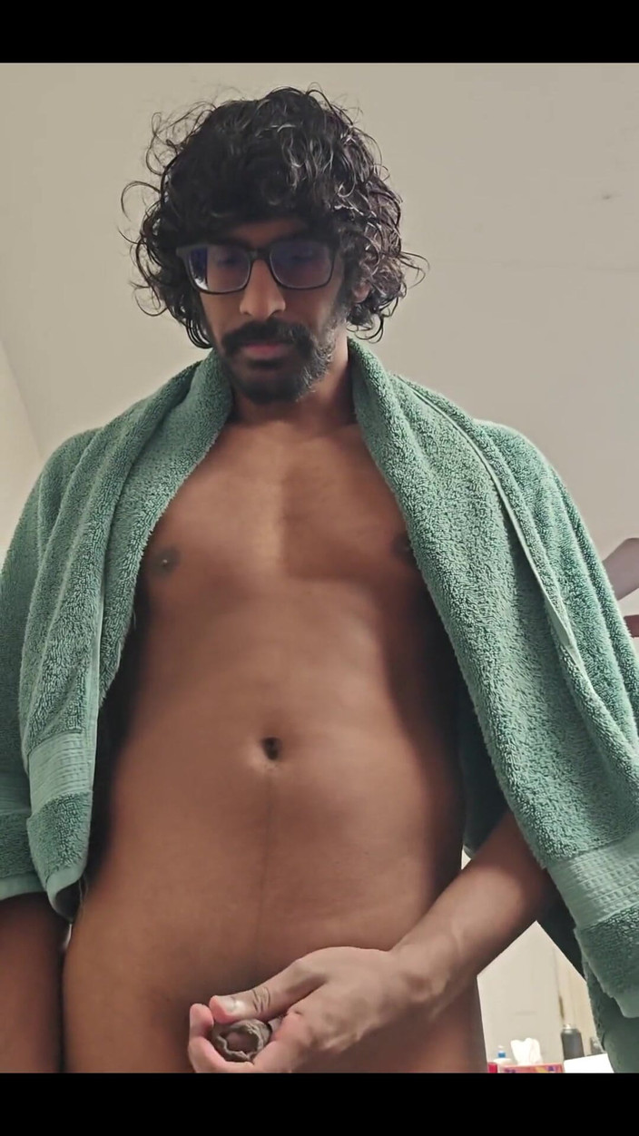 NANDgasm: Finally Got Around to Trimming My Balls!