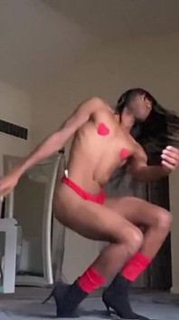 mujhe pata hai ki aapko poora luk pasand hai, mujhe har chij se pyar hai