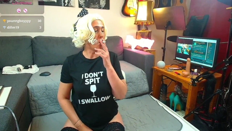 FoxyandTed: I Don't Spit, I Swallow!