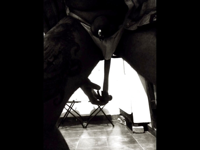 Phillholes: Blach ve beyaz porno sanatı