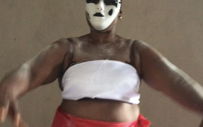 NACKME_PRODUCTION: Flussgöttin, königin vusi kam, um glück zu liefern, aber ich...