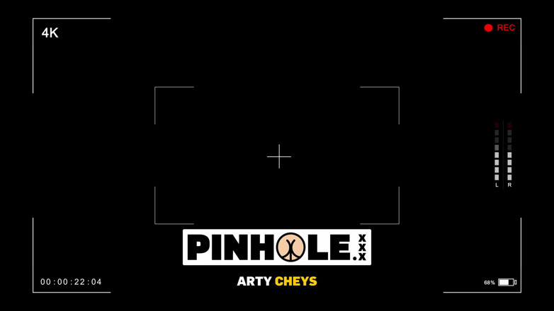 PinHole.XXX: Producent miał dostęp do tyłka młodej gwiazdy