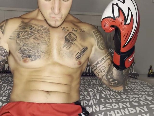 My Huge Cock Boxing (Boy gym)