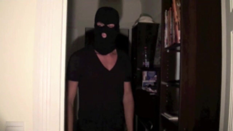STRAIGHTS BOYS COERCED TO FUCK GAY: Ricardo zerżnięta przez dominującego gangstera w nocy