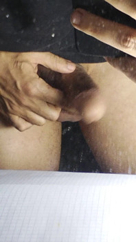 Nouvelles Photos D'un Pénis Arabe Après La Douche