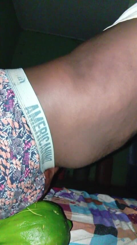 Badman4606: Han kom hem och bestämde sig för att prova missionärsstil.