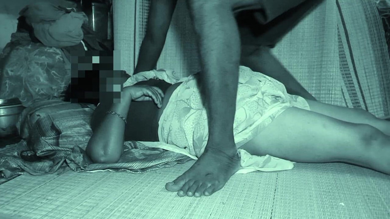 Priyanka314: Tamilská manželka podvádí svého manžela