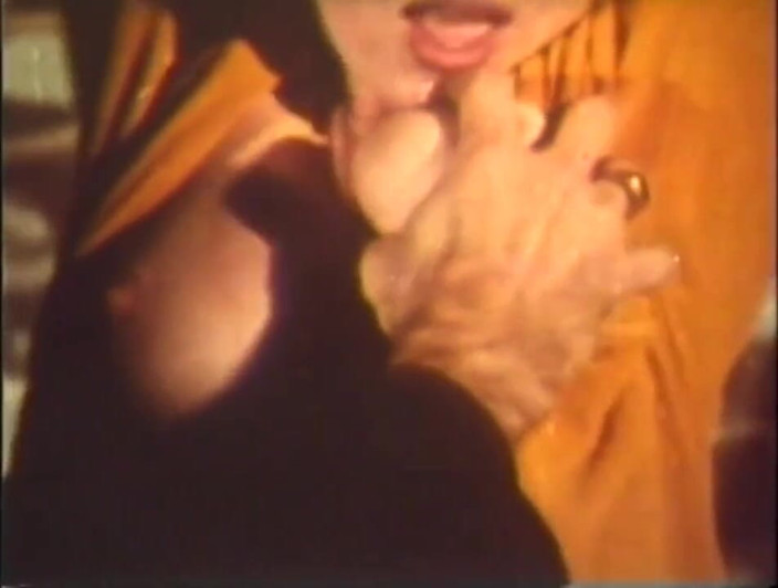 Vintage Usa: A rare crazy vintage BDSM scene!
