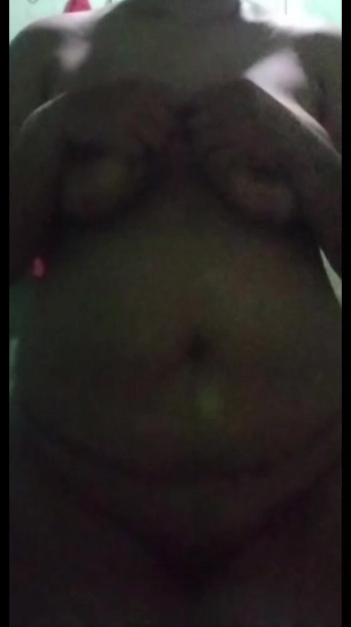 Claraidn: Je suis tellement excitée de te rencontrer et nous allons...