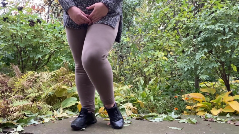 OurFetishLife: BBW matur în parc