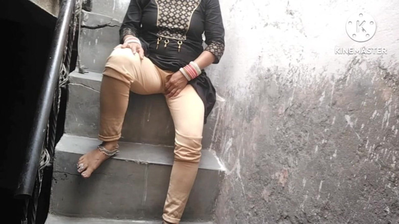 Saxesageth: Çok sevimli seksi ev hanımı seksi ev hanımı