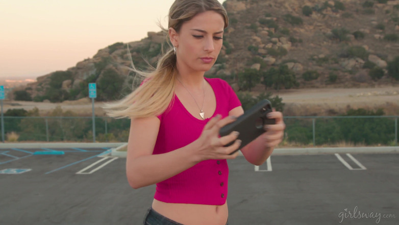 Girlsway: GIRLSWAY - Поездка по дороге