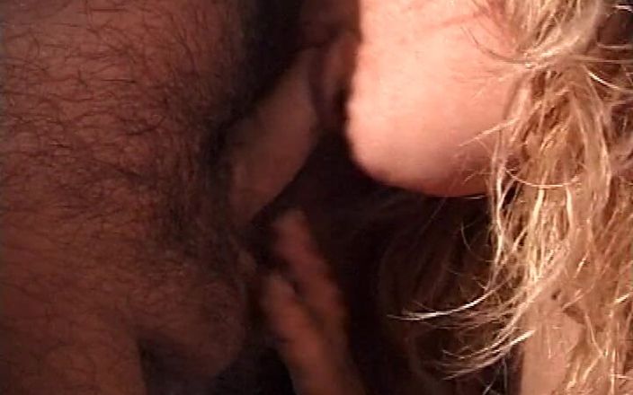 Vintage Italian amateur vhs 90 s: Los videos porno italianos de los 90 en Vhs encontraron de...