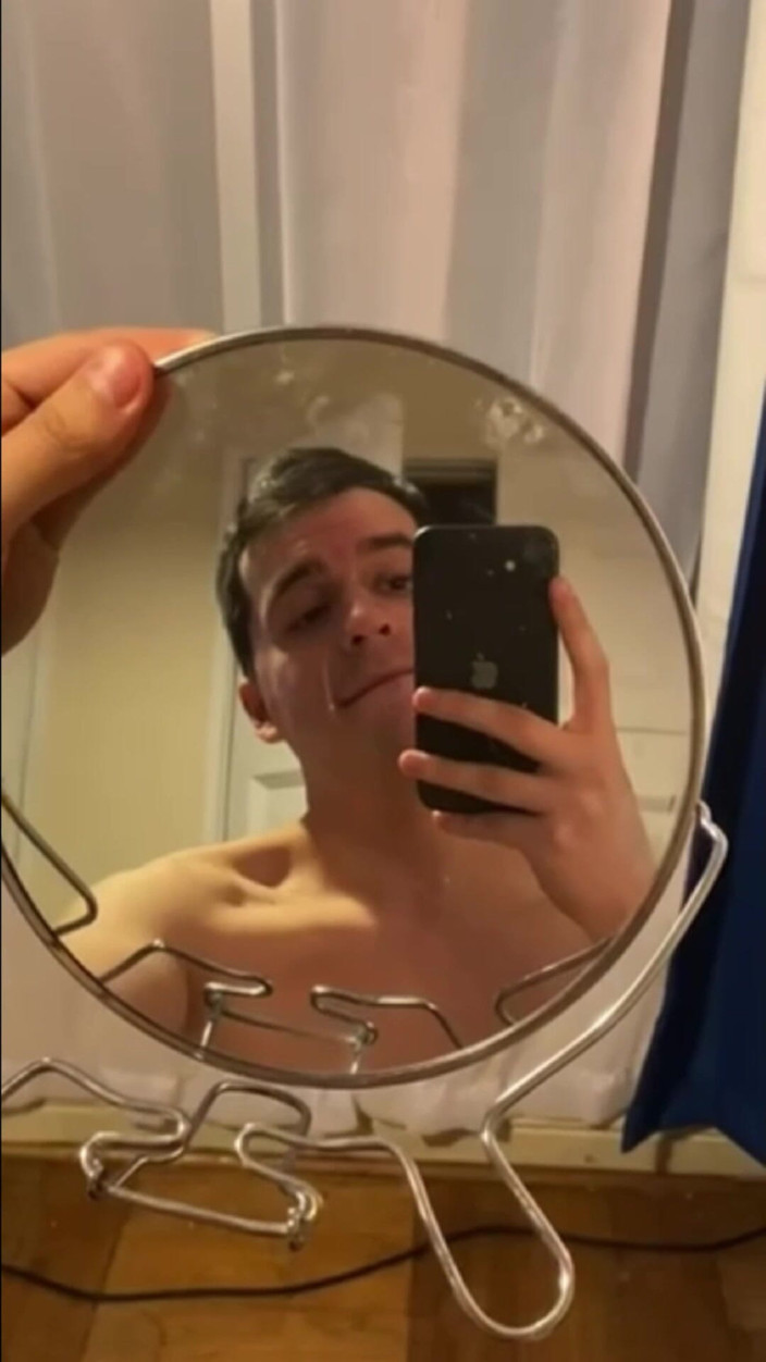 Martin Pescador: Just a Twink Playing with His New Plug, Lube &amp; Mirror...