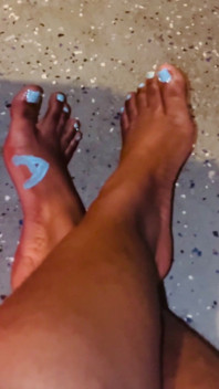 Painted Toes