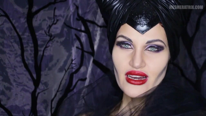 Lady Mesmeratrix Official: In to maleficenteyes...