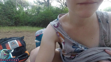 Belovedgf: Mear durante un picnic