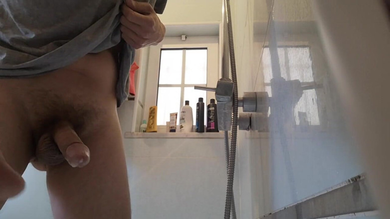 Rafael Torreano: Smooth Daddy Jerking off Close-up Vid