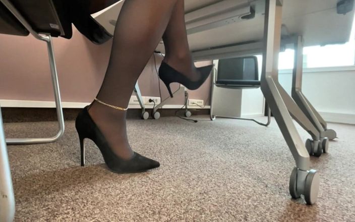 Niki studio: 仕事で無視しながら自分の足元を見てみて