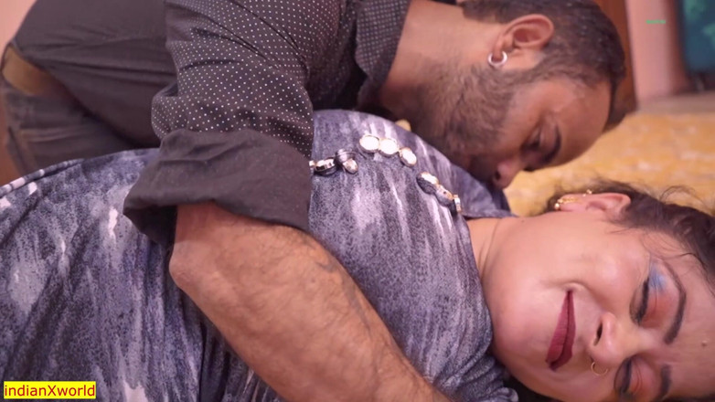 IndianXworld Premium: Rich Madam Fucking with Her Personal Assistant! Indian Boss Sex
