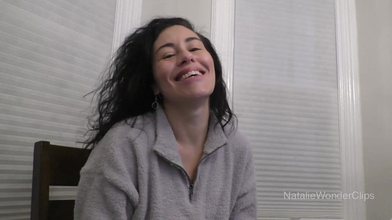 Natalie Wonder: Faccio una pausa di lavoro per aiutare il mio ragazzo...