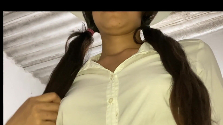 HomemadeTeenhot18: De echte huiselijke video van sexy tiener 18 in uniform, heeft...